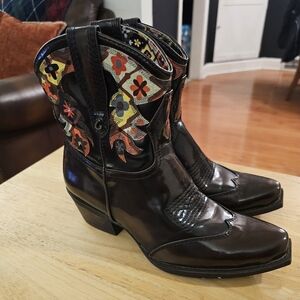 Circus by Sam Edelman Brown Embroidered Heeled Boots